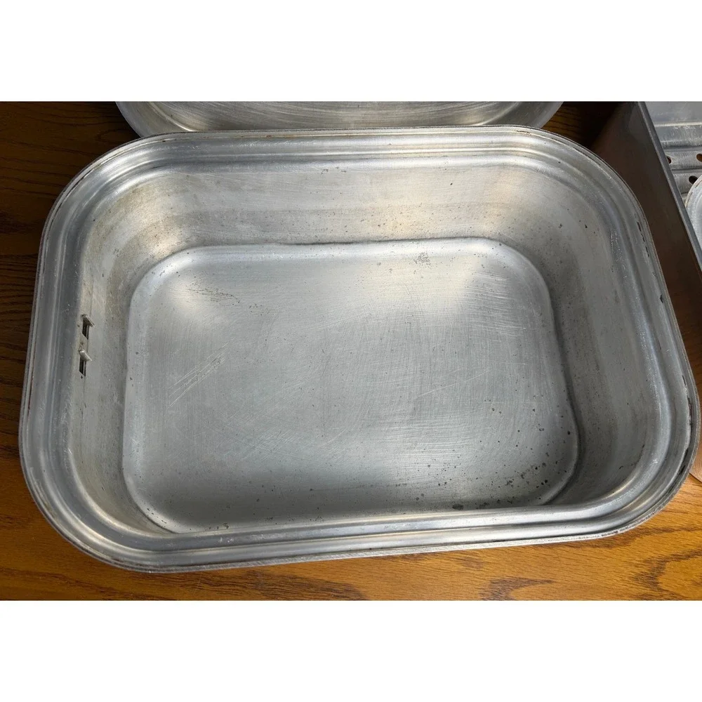 Vintage Wear-Ever Aluminum Roaster Steamer Set: No 825-LR 825-FR Made in USA